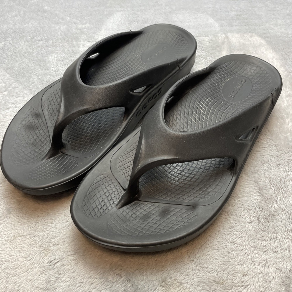 Oofos Womens Oolala Recovery Sandals Size M8/W10 Black Flip Flop Slip On Thongs